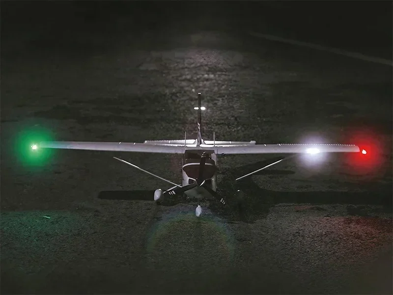 Photography Training - طائرة تدريب FMS Cessna 182 بطول