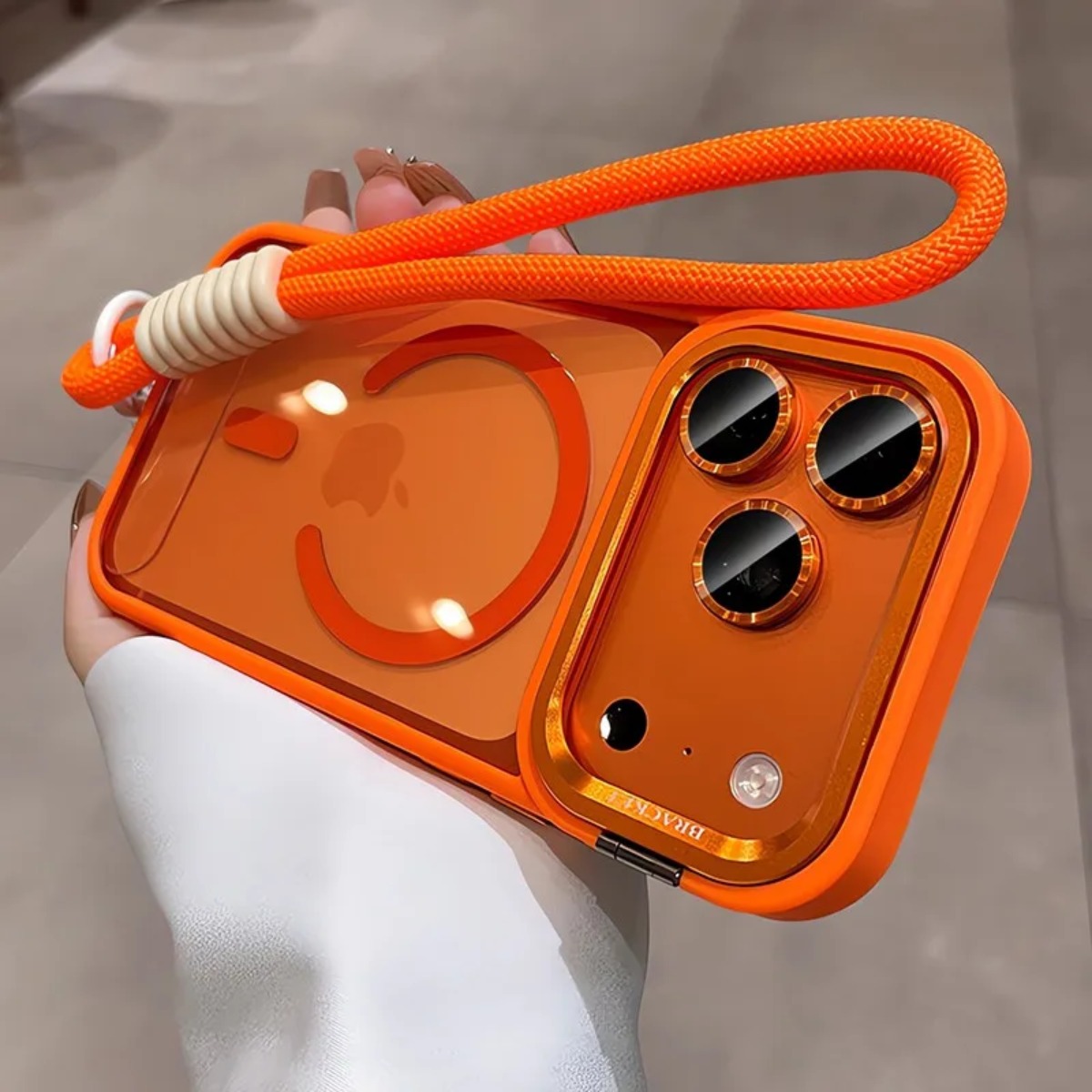Camera Wrist Strap - حامل عدسة الكاميرا لحافظة هاتف آيفون