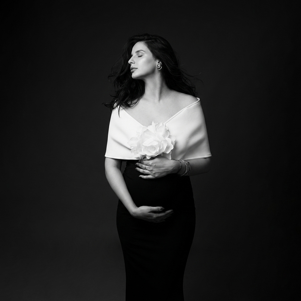 فساتين تصوير للحوامل بيضاء مع  - مراجعة Photography Black And White وسعره